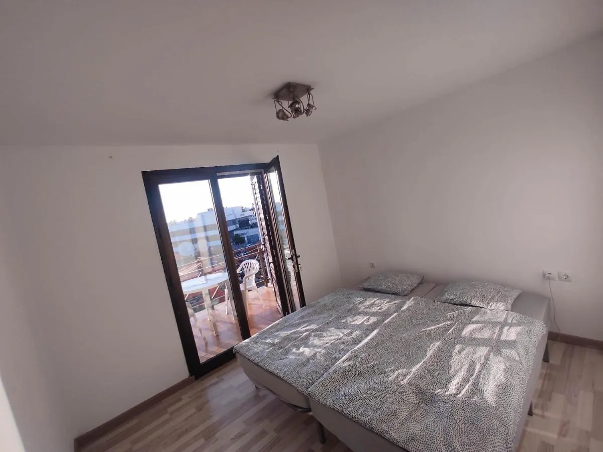 Big 3 Rooms Apartment, 83M2, With 3 Balconies And Ocean View 플라야데라스아메리카스 0*,  스페인